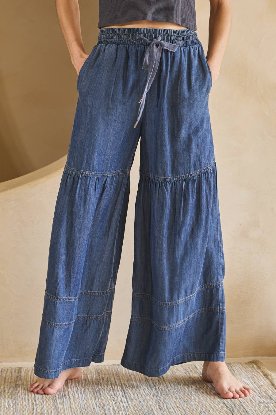 Washed Denim Tiered Wide Leg Pants: Washed Dark Chambray / L