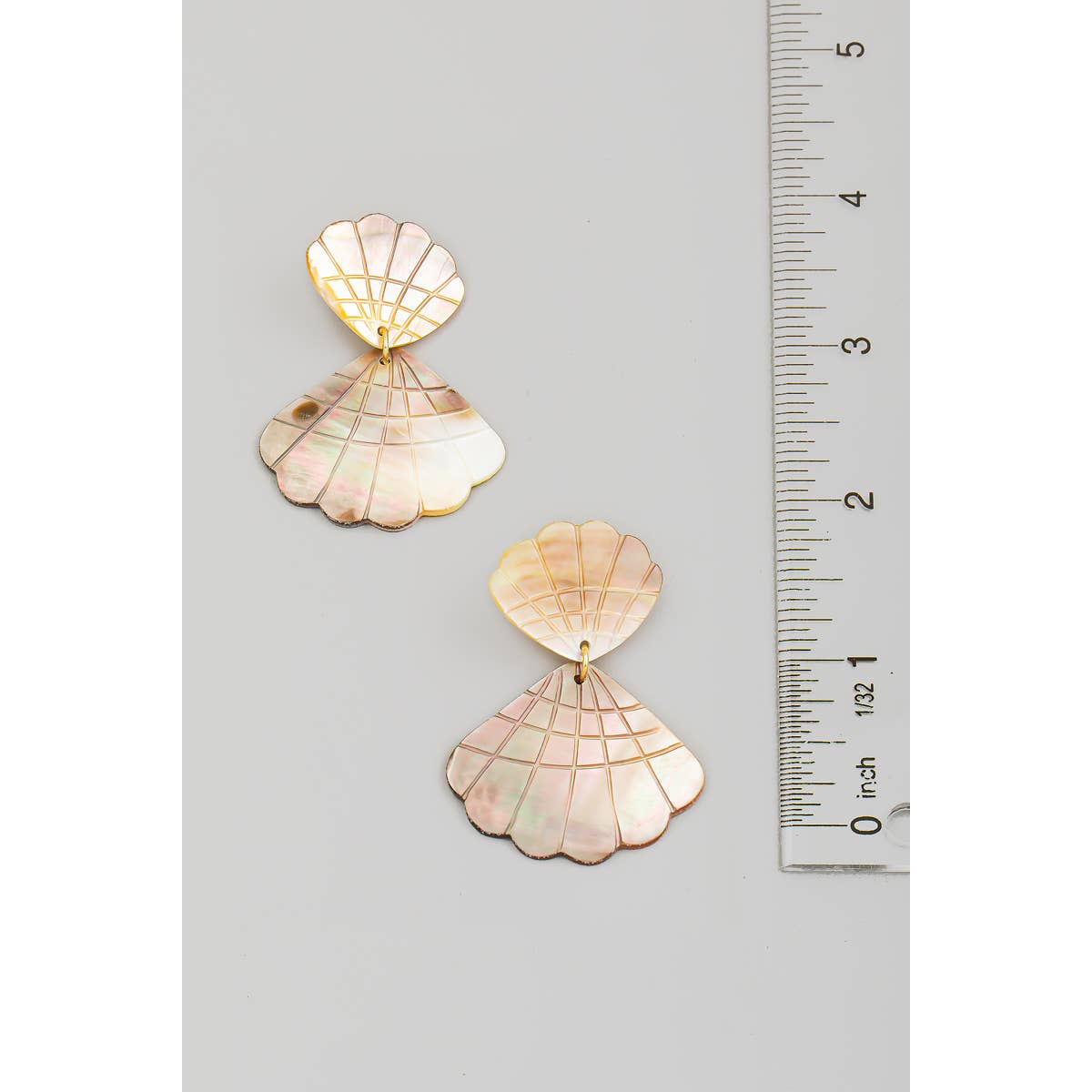 Seashell Clam Shape Dangle Earrings