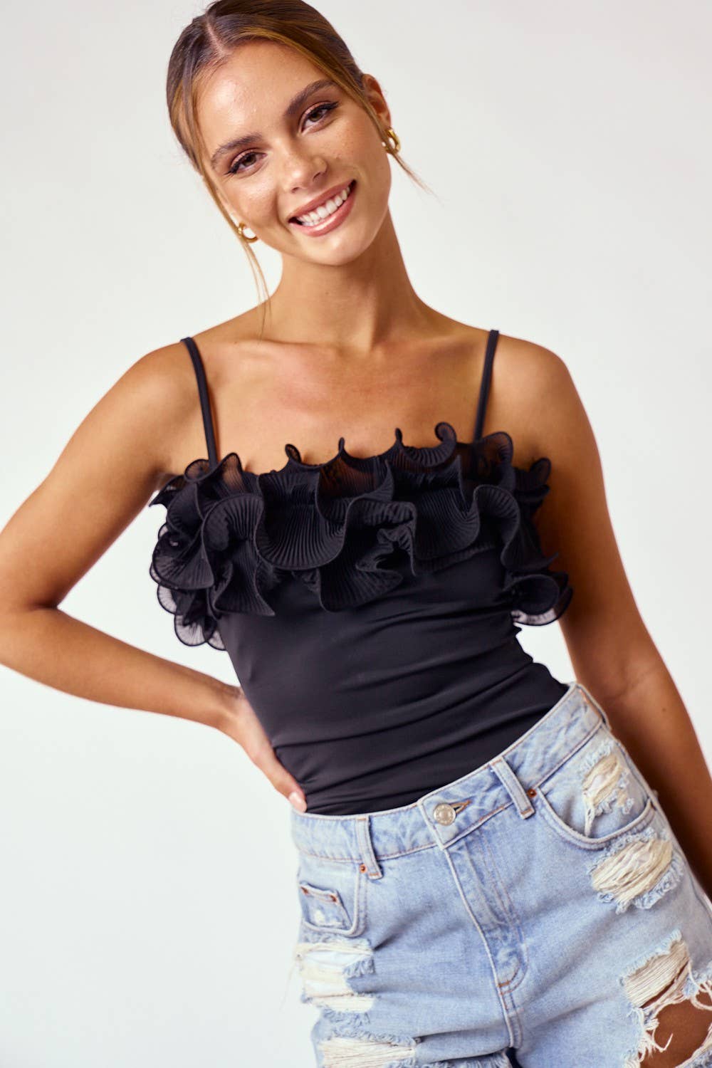 IBT28050 RUFFLE DETAIL SLEEVELESS BODYSUIT