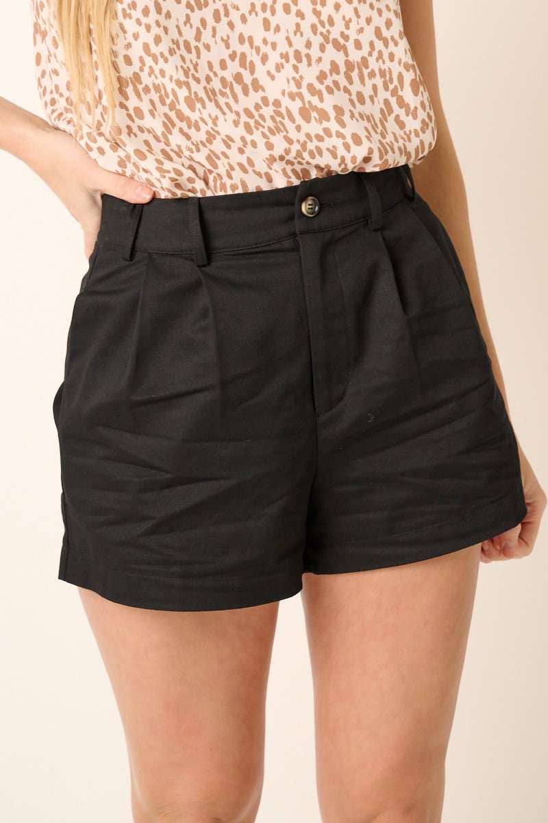 COTTON TWILL PLEATED CHINO SHORTS