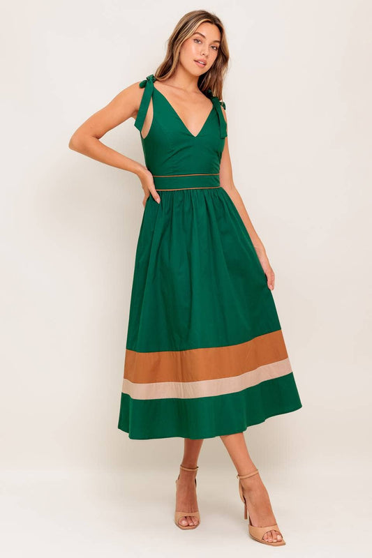 A solid woven color blocked midi dress - ID22698