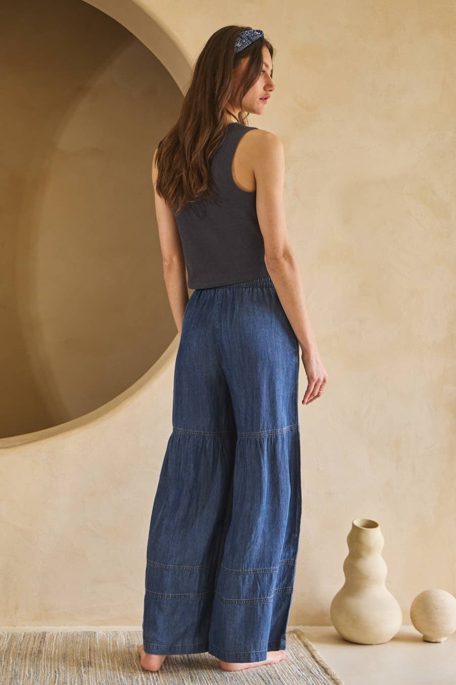 Washed Denim Tiered Wide Leg Pants: Washed Dark Chambray / L