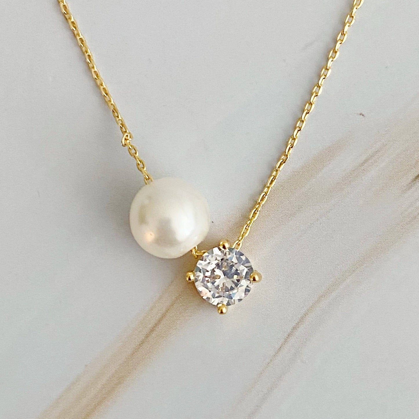 Single Pearl And Diamond Necklace