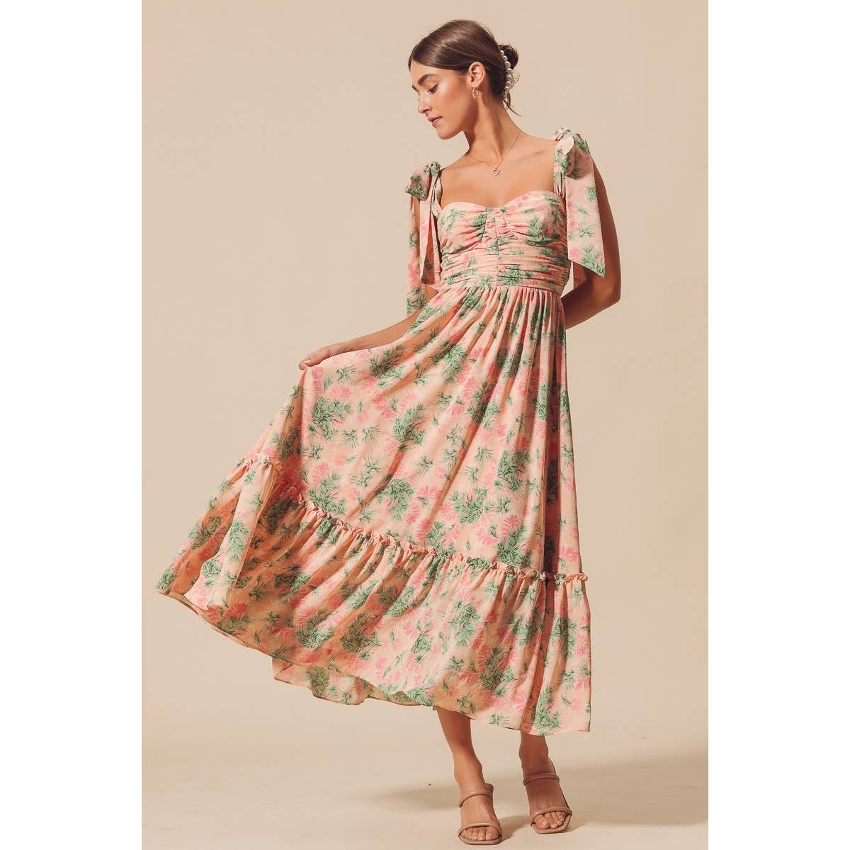 FLOWY FLORAL FEMININE DRESS WITH RIBBON STRAP