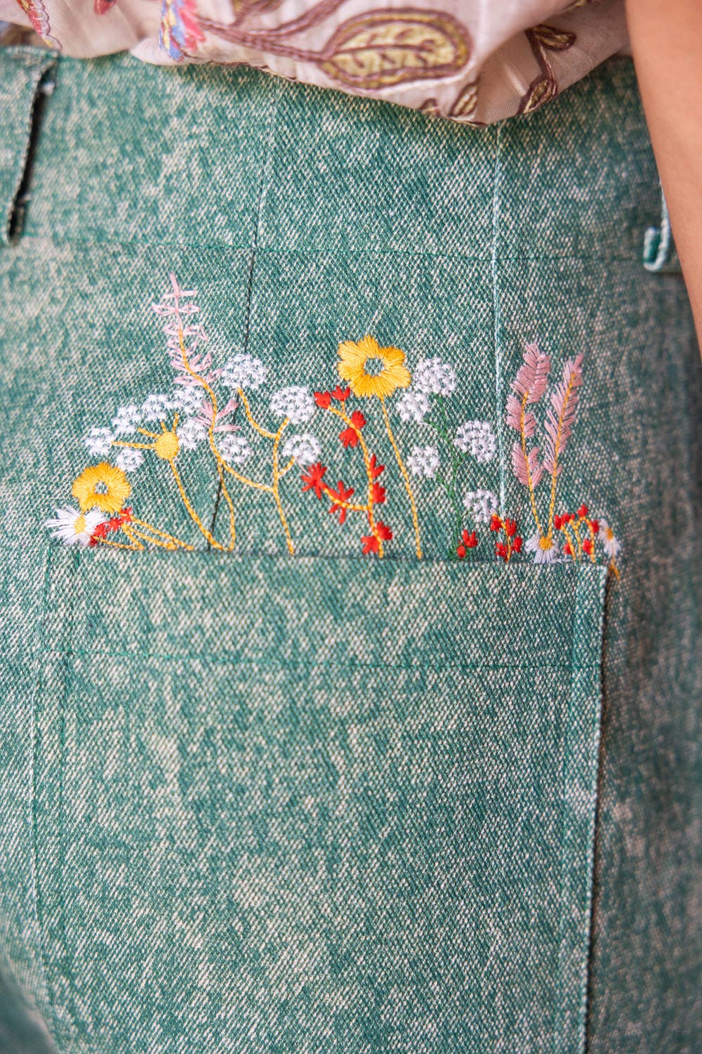 Floral Embroidery Mineral Washed Shorts