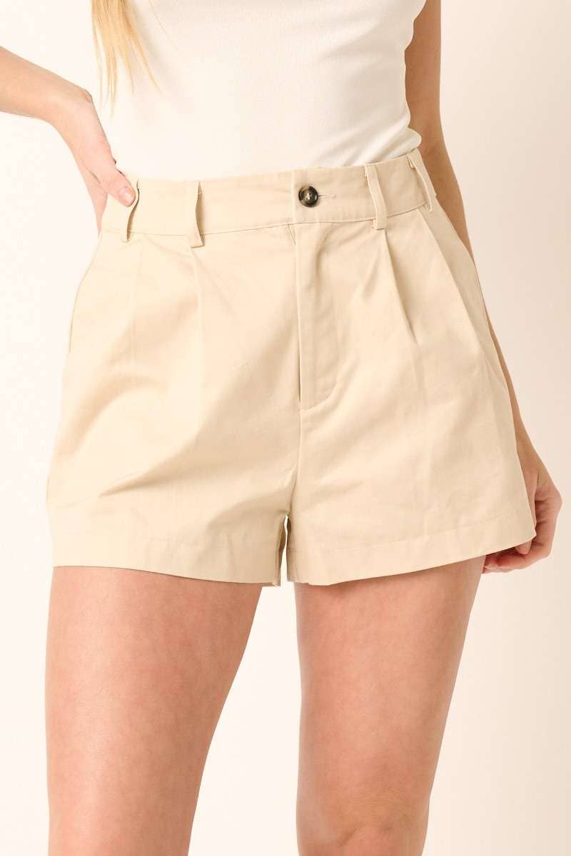 COTTON TWILL PLEATED CHINO SHORTS