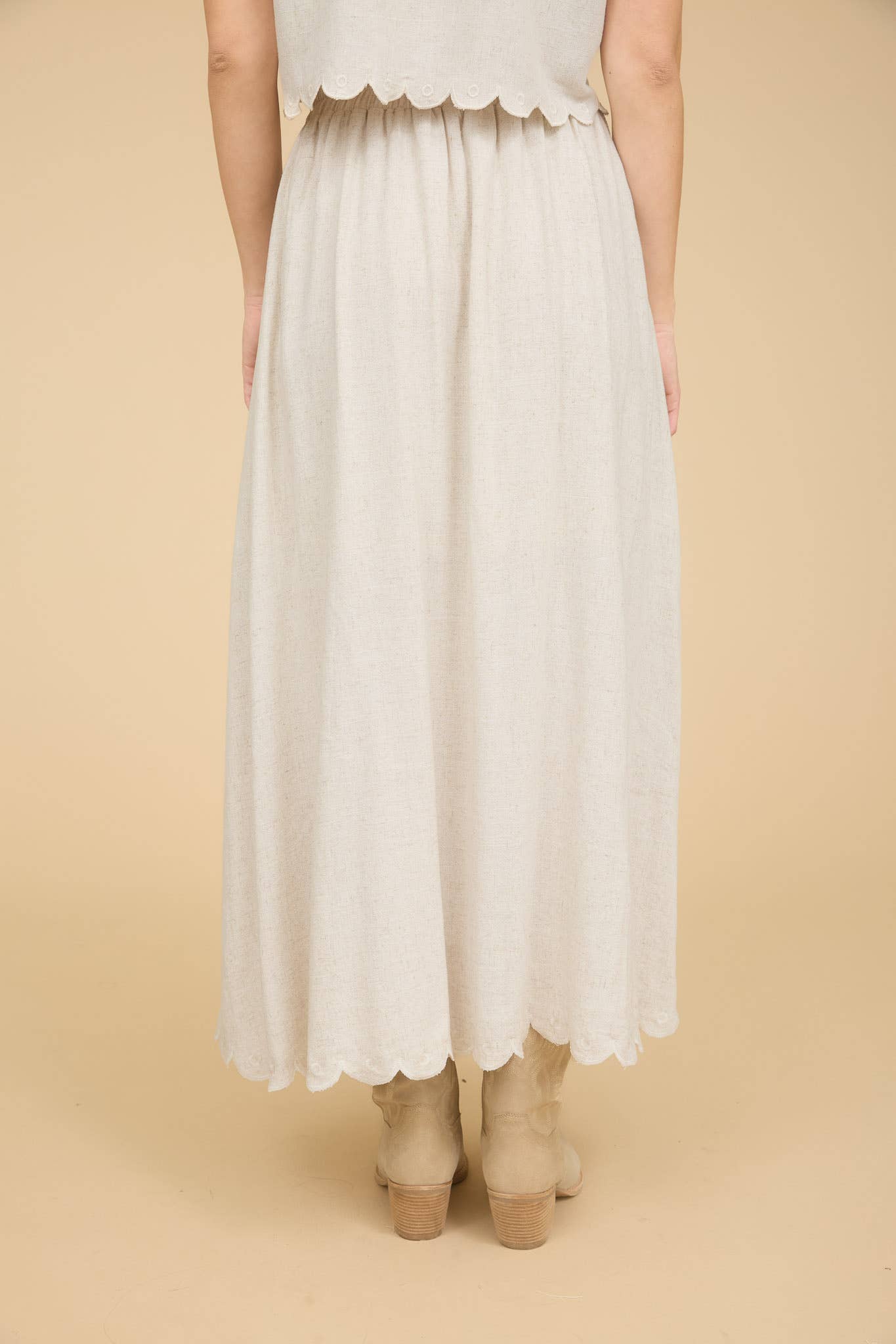 HIGH WAIST SCALLOP HEM MIDI SKIRT (PRE-ORDER)