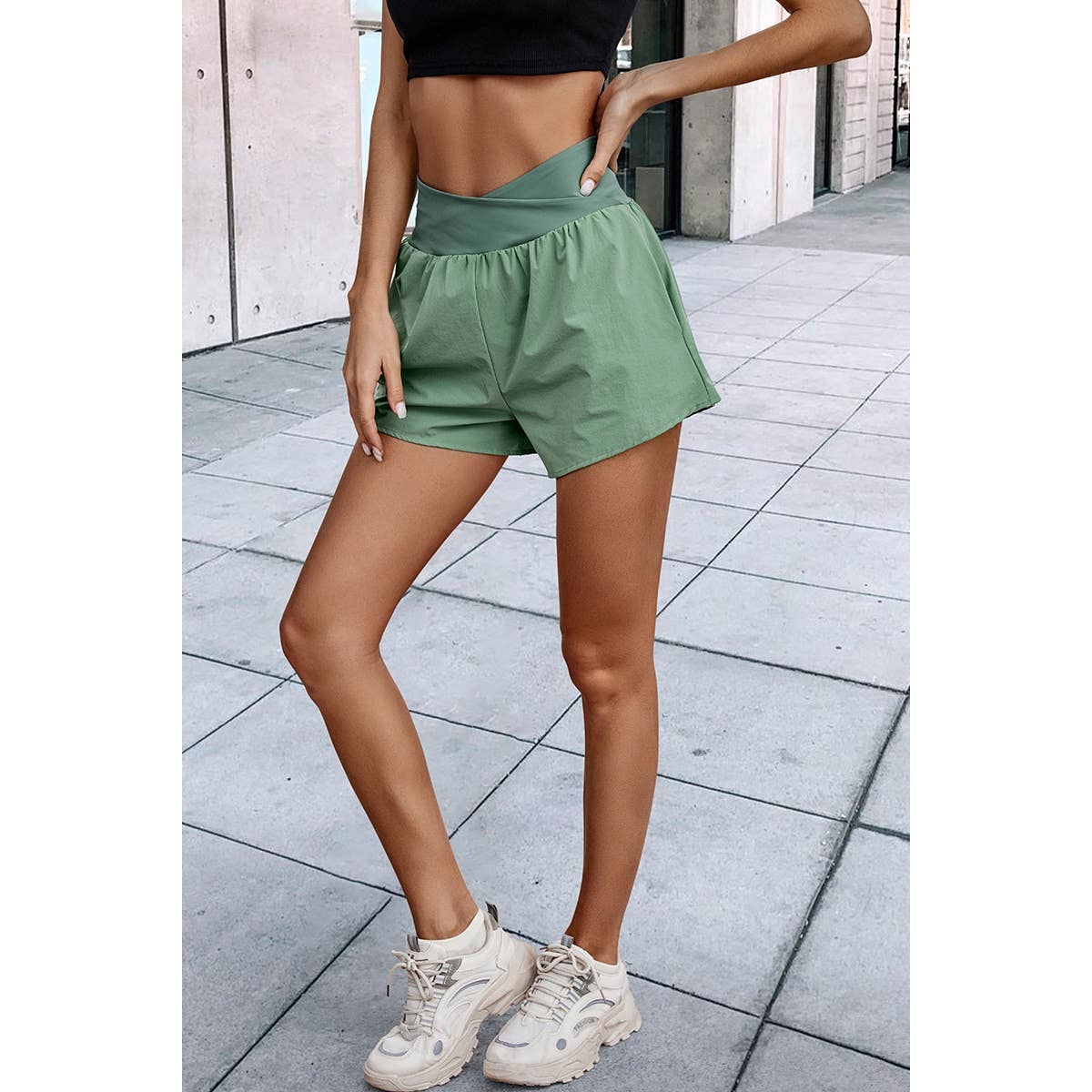 Self Belt Cross Classic Solid Short Pant