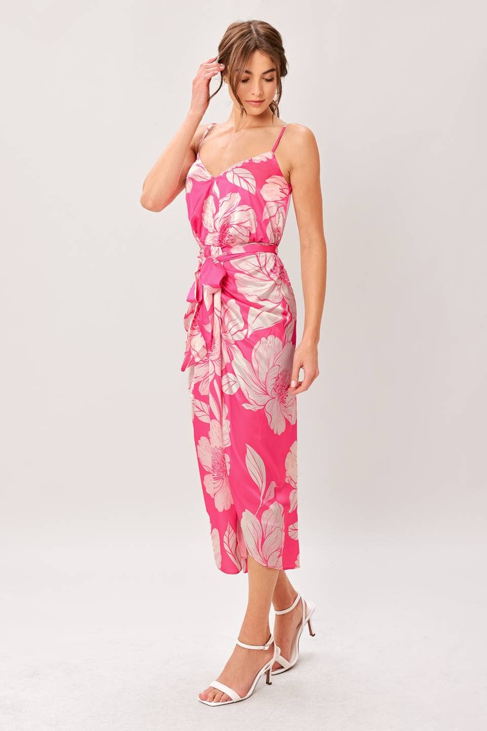 Description

A printed woven midi dress - ID23679