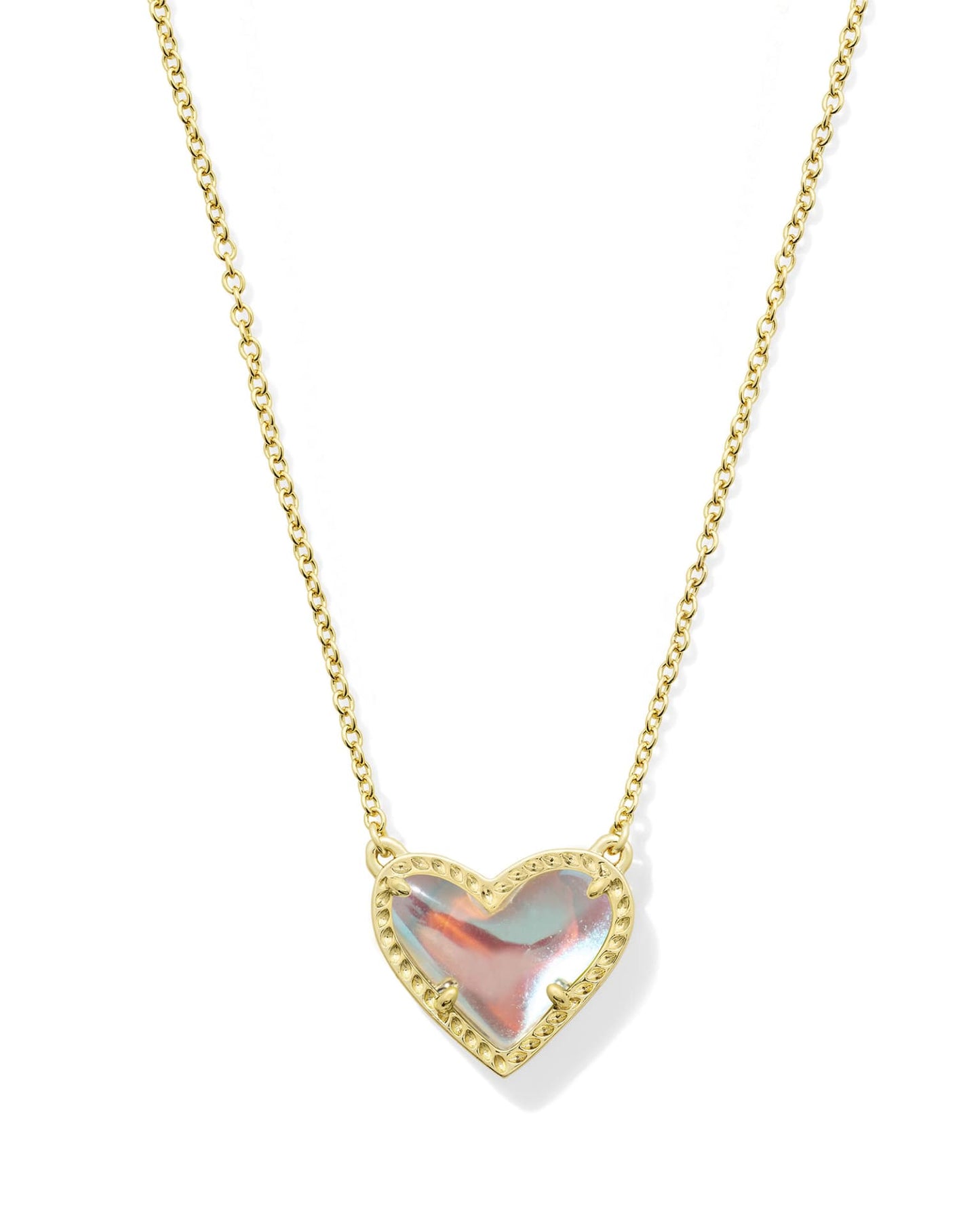 Ari Heart Short Pendant Necklace