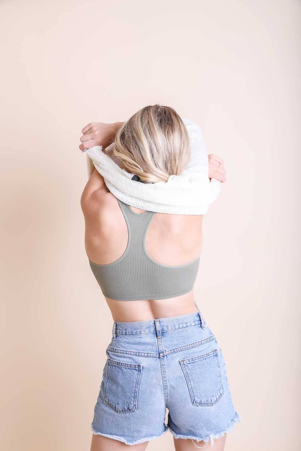 Chic Ribbed Racerback Bralette – Perfect for Fall Fashion 🍂