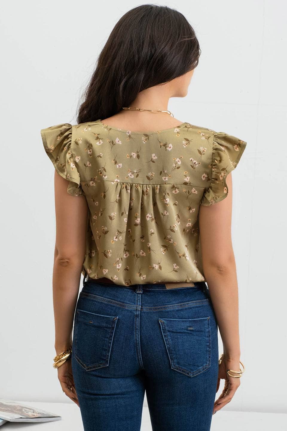 V NECK FLORAL RUFFLE SLEEVE TOP