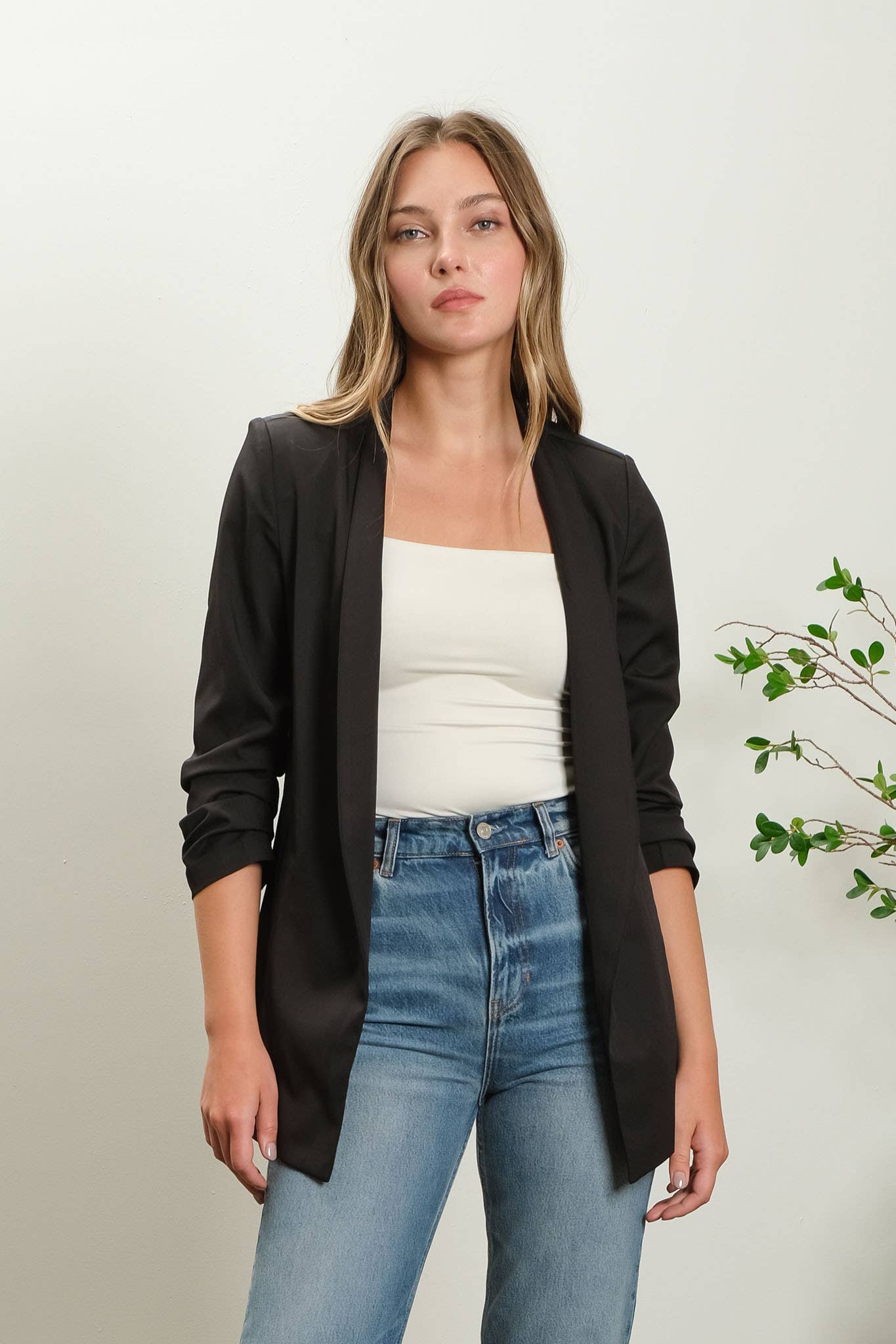 COLLARLESS 3/4 RUCHED SLEEVE LONGLINE BLAZER