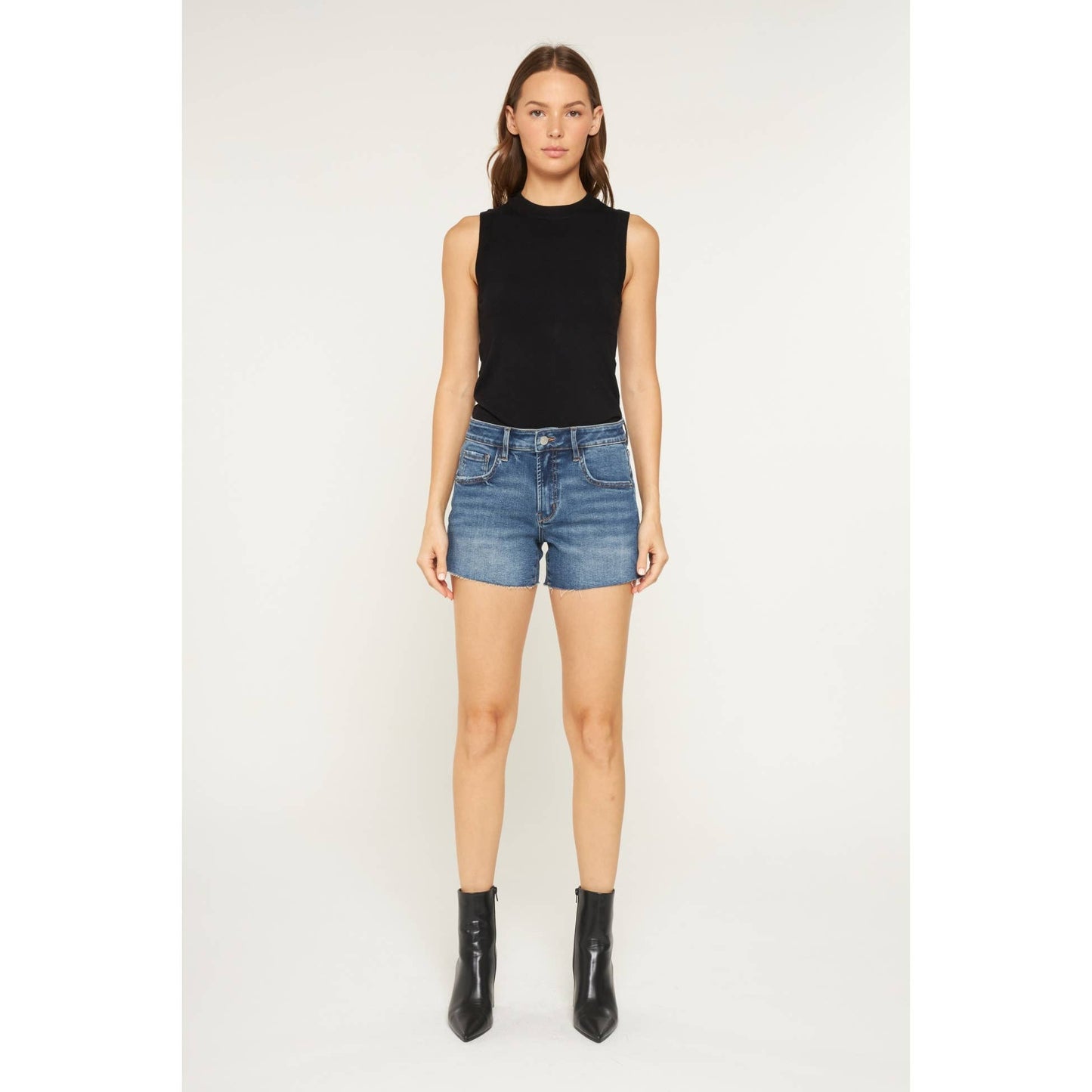 Dark Wash Short