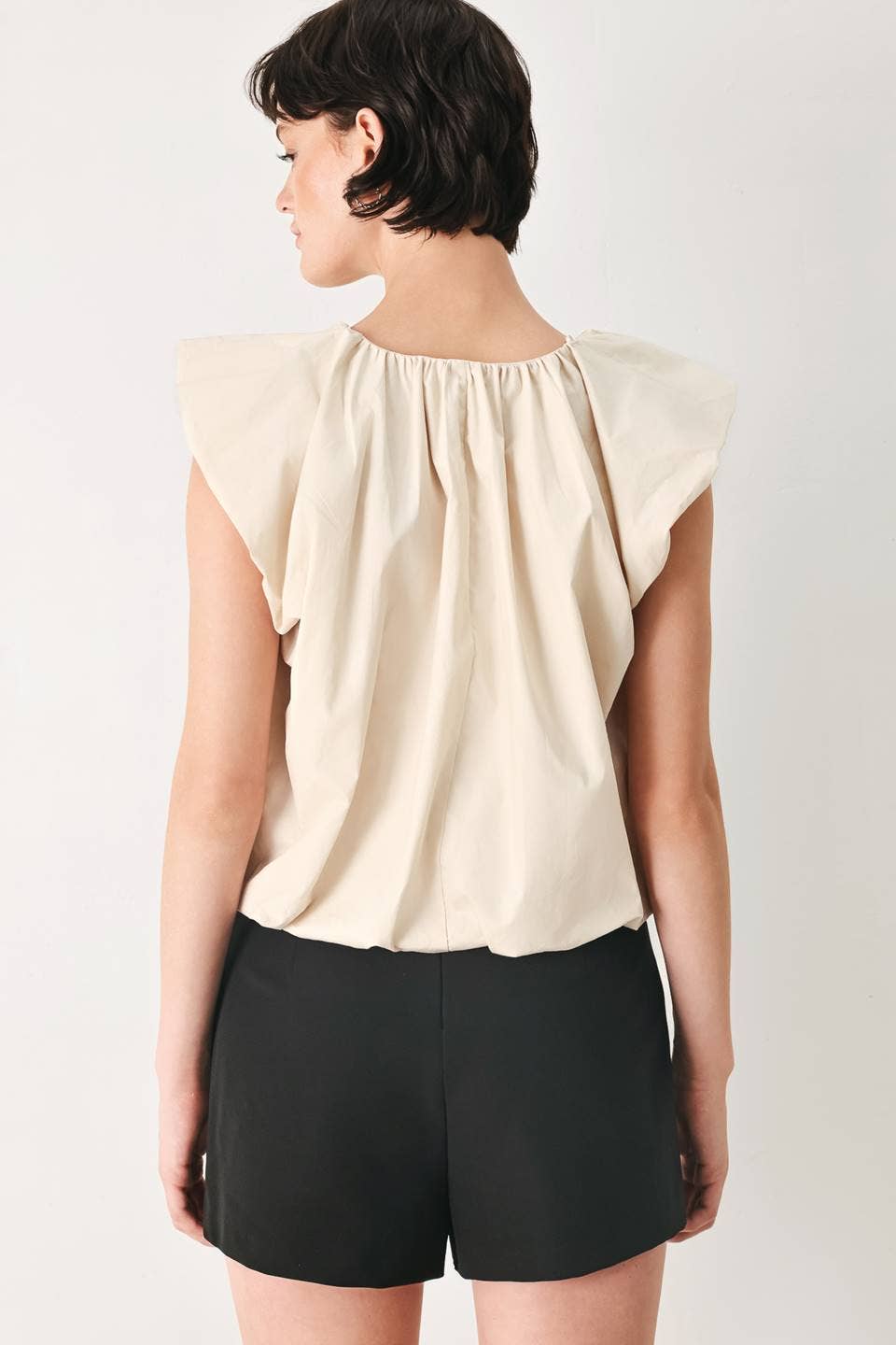 A solid woven top - FT1970-A