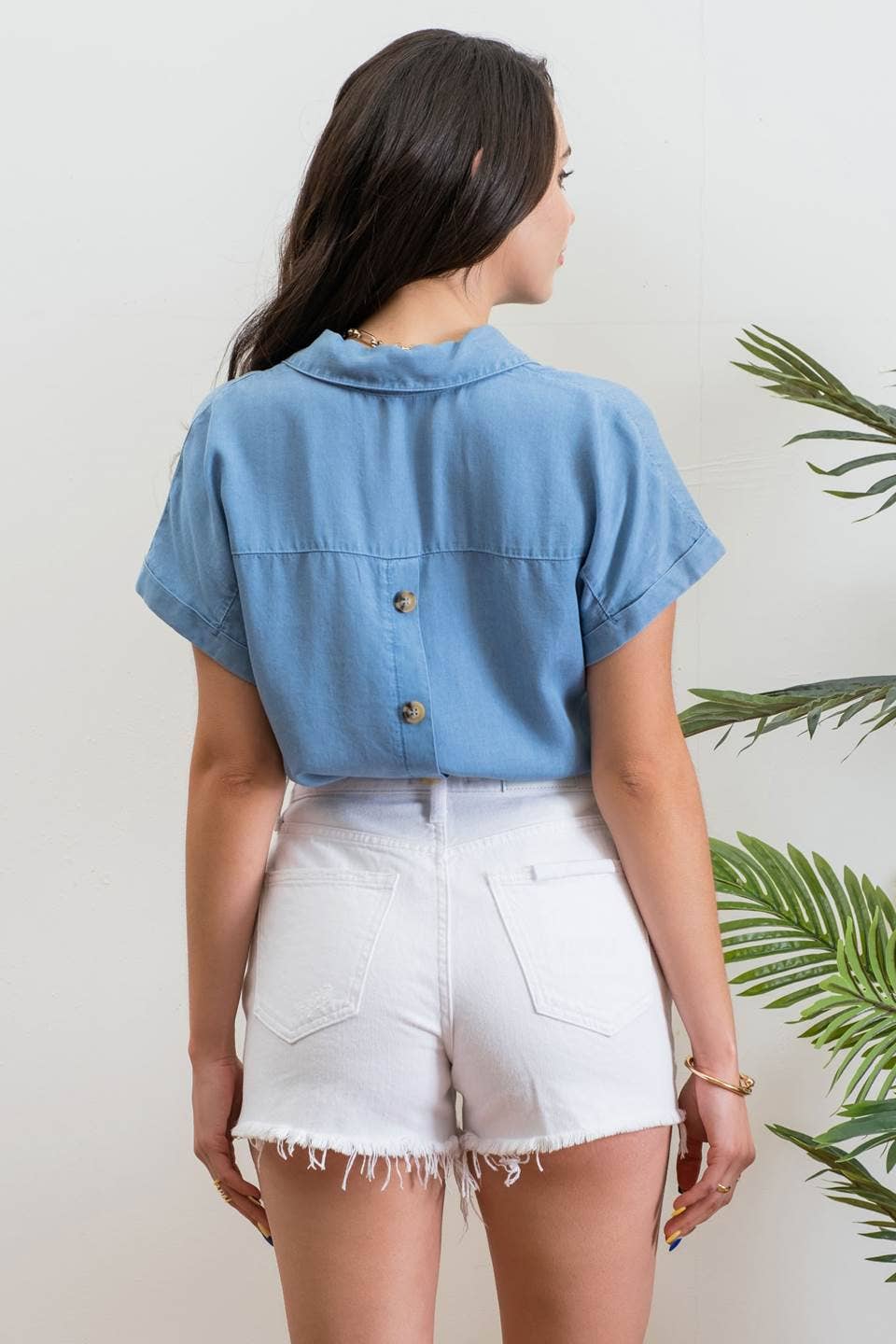 COLLARED SHORT SLEEVE TOP